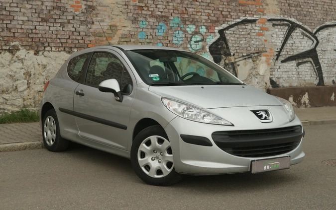 Peugeot 207 cena 10990 przebieg: 134000, rok produkcji 2007 z Śrem małe 529